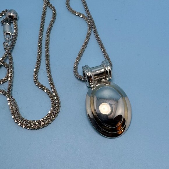 Oval Two Tone Statement Slide Pendant Textured Round Fancy Link Chain 16'' Long - Picture 4 of 10